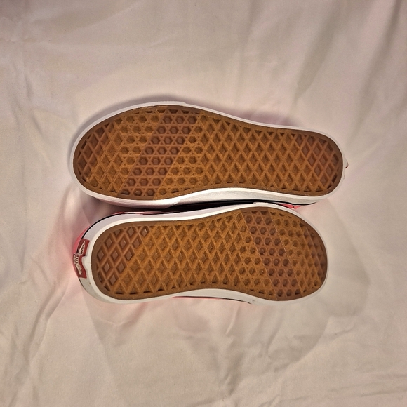 🎈🎈 VANS PINK & WHITE SNEAKERS - Picture 8 of 11